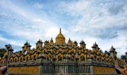 มงคลชีวิตสักการะบูชาพระธาตุสี่เมือง บนแผ่นดินอีสาน