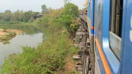 "วันเดย์ทริป"  นั่งรถไฟเที่ยวกาญจนบุรี แวะน้ำตกไทรโยคน้อย