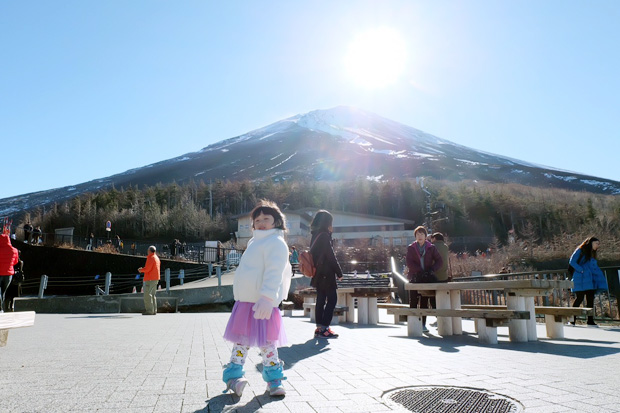 น้องเตตัส กับ วิวยอดเขาภูเขาไปฟูจิ (Fuji)