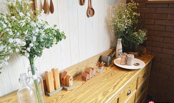 'Warm Wood Cafe' ร้านสไตล์อบอุ่น..เหมือนนั่งอยู่ชานเมืองโพรวองซ์