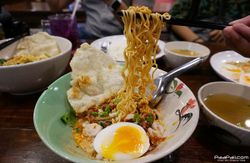 ก๋วยเตี๋ยวหมูตำลึง(สูตรโบราณ) ' ร้านโจโฉ' อร่อยจนต้องขออีกชาม