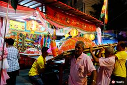 "ประเพณีพ้อต่อ" ประเพณีแห่งศรัทธา..หนึ่งเดียวใน ภูเก็ต