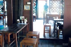 ชิมขนมหวาน "บ้านป้าสุน" ร้านอร่อย...ในเกาะเกร็ด