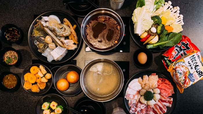 Mong Kok บุฟเฟ่ต์สุกี้สไตล์ฮ่องกง เพลิดเพลินไปกับอาหารและของหวานกว่า100เมนู