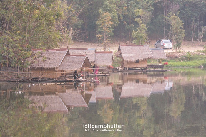 แพที่พัก อ่างเก็บน้ำหุบเขาวง