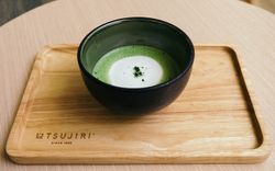 ความอร่อยของชาเขียวกว่า 156 ปี ที่หาทานได้แล้วที่ร้าน Tsujiri