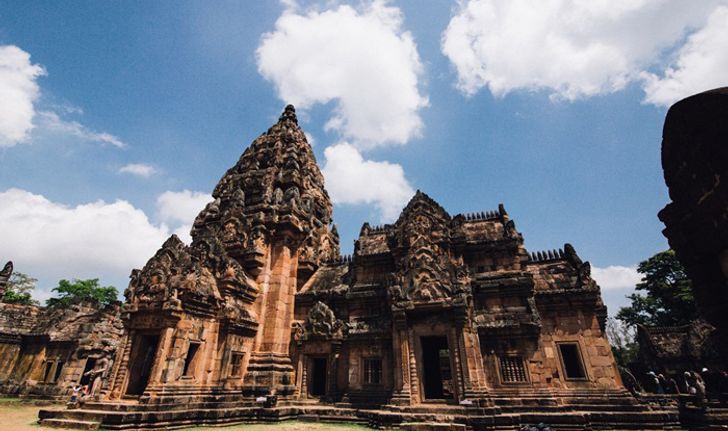 ทำความรู้จักกับ "บุรีรัมย์" เมืองธรรมดาที่เต็มไปด้วยสถานที่ท่องเที่ยวจุดมุ่งหมายของคนทั่วโลก!!