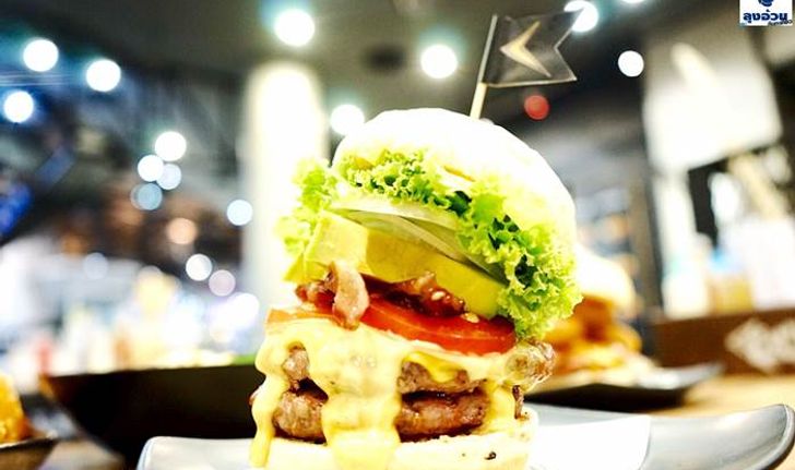 พามาชิม เบอร์เกอร์สายพันธุ์ ฮาวาย TEDDY ' S  BIGGER  BURGERS 