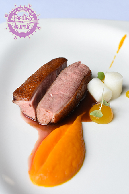 62c Sous-vide duck breast