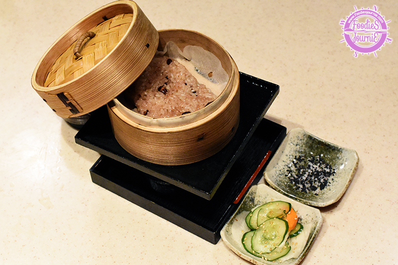 Steamed Sticky Rice with Red Beans