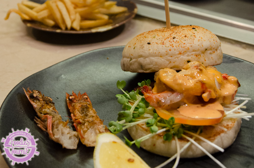 King Tiger Prawn Burger (490B)