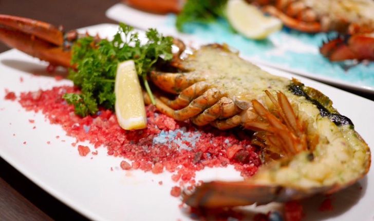 บุฟเฟต์มื้อค่ำสำหรับ Lobster Lover ณ โรงแรมโนโวเทล เพลินจิต