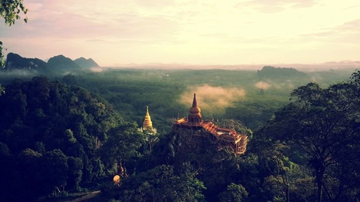 ที่เที่ยวหน้าฝน อุทยานธรรมเขานาในหลวง