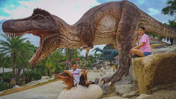 Jurassic World เกิดขึ้นจริงแล้ว @Dinosaur Valley สวนนงนุช พัทยา