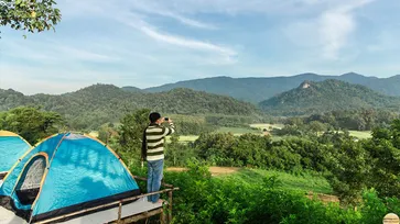 "สวนกนกกร" แหล่งท่องเที่ยวธรรมชาติ ครบวงจรทั้งที่พักและร้านอาหารวิวขุนเขา