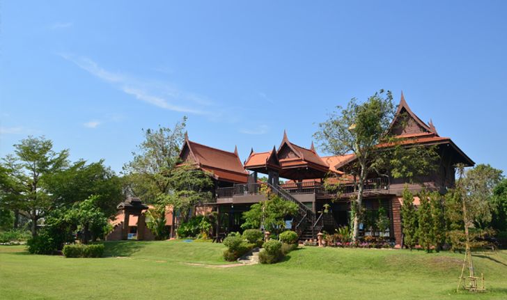 Unseen อ่างทองจุดเช็คอินแห่งใหม่ เรือนไทยคหบดีอายุกว่า 100 ปี