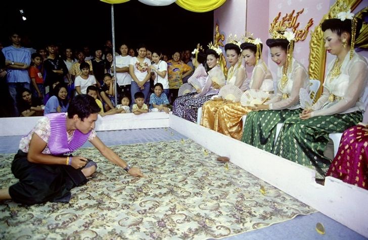 งานประเพณีสงกรานต์พระประแดง 2562