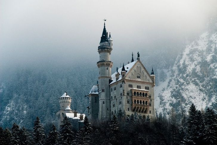 neuschwanstein-castle-most-ro