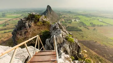 เขาหน่อ นครสวรรค์ ปีนป่ายชมความงามแห่งบรรพตพิสัย