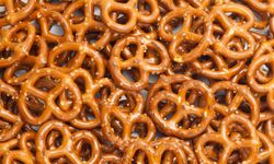 Auntie Anne's แจกฟรี Pretzel 100,000 สิทธิ์ ตลอดเดือนกรกฎาคม!