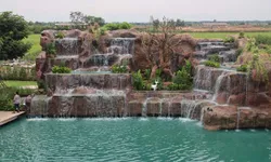 อวาลอน คาเฟ่ ร้านอาหารที่สานฝันของเจ้าของร้าน กับการตกแต่งร้านราวกับเทพนิยาย