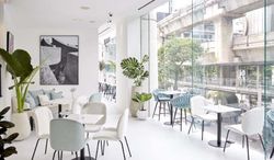 เปิดแล้ว Vogue Café แห่งแรกในกรุงเทพฯ สายแฟชันต้องห้ามพลาด