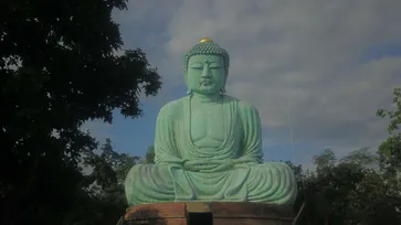 เที่ยววัดพระธาตุดอยพระฌาน ชมพระใหญ่ Daibutsu แห่งเมืองลำปาง