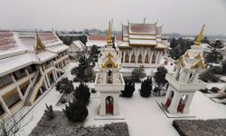 ตื่นตาตื่นใจหิมะตกปกคลุมวัดเหมอัศวาราม เมืองลั่วหยาง วัดไทยในเมืองจีน