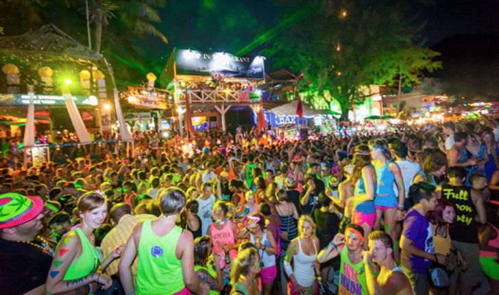 อัปเดตปฏิทิน ฟูลมูนปาร์ตี้ เกาะพะงัน (Fullmoon Party Koh Phangan) 2022