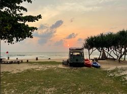 อย่างชิล! Khanom camping ที่พักรถบ้านริมทะเลหาดหน้าด่าน นครศรีธรรมราช