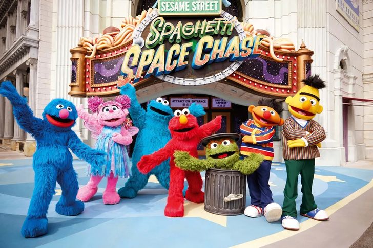 เหล่า Sesame Street Spaghetti Space Chase ที่ Universal Studios Singapore