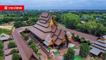 วัดป่าวังน้ำเย็น Unseen New Chapters แห่งใหม่ของไทย โบสถ์ไม้ตะเคียนทองใหญ่สุดในโลก!