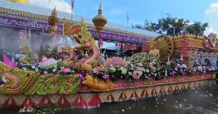 เปิดงานรับบัวบางพลี ปี 2566 ประเพณีหนึ่งเดียวในโลก!