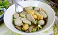 ก๋วยเตี๋ยวเนื้อตรอกขามแป รสชาติระดับตำนาน น้ำซุปรสเด็ดกับลูกชิ้นสูตรลับ