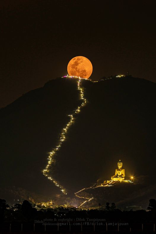 จันทร์งามวันมาฆบูชาเหนือเขาวงพระจันทร์ โดย Dilok Tamjaipuan 