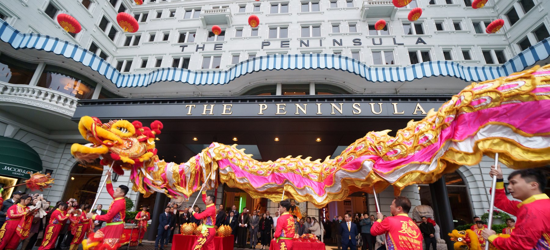 07lionanddragondance_peni