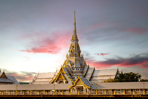 วัดโสธรวราราม วรวิหาร วัดหลวงพ่อโสธร ที่เที่ยวฉะเชิงเทรา 2568 ฉะเชิงเทรา