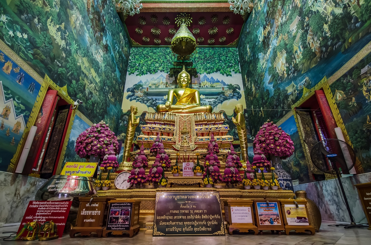 เปิดตำนาน วัดไร่ขิง ศูนย์รวมแห่งศรัทธาในจังหวัดนครปฐม