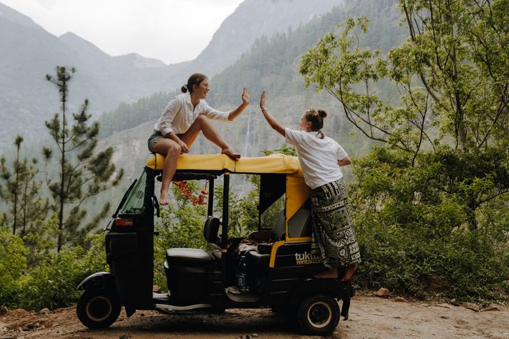 ขับรถเที่ยวเองศรีลังกา TukTuk Rental