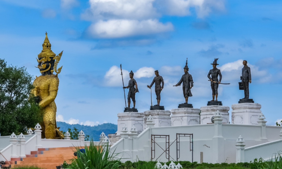 เที่ยวตากรับพลังมงคล ชวนเช็คอิน เติมบุญ กับ อ.คฑา ชินบัญชร