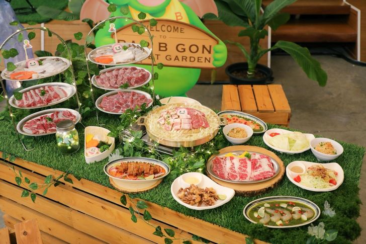 6picbarbgonplanetgarden