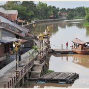 ตลาดสามชุก