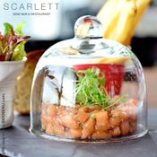 สการ์เล็ต ไวน์ บาร์ แอนด์ เรสเตอรองต์ (Scarlett Wine Bar & Restaurant)