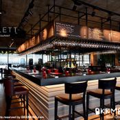 สการ์เล็ต ไวน์ บาร์ แอนด์ เรสเตอรองต์ (Scarlett Wine Bar & Restaurant)