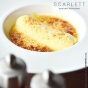 สการ์เล็ต ไวน์ บาร์ แอนด์ เรสเตอรองต์ (Scarlett Wine Bar & Restaurant)