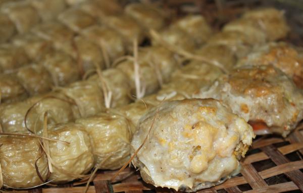 นฤมล ฮ่อยจ๊อ