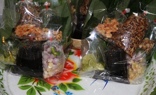 นฤมล ฮ่อยจ๊อ