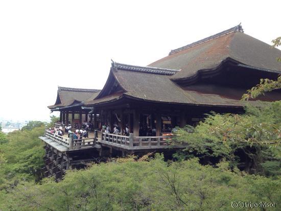 清水寺舞台10月初Autumn in early October