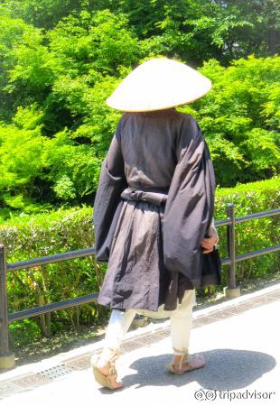 Afternoon stroll at Kiyomizu-dera