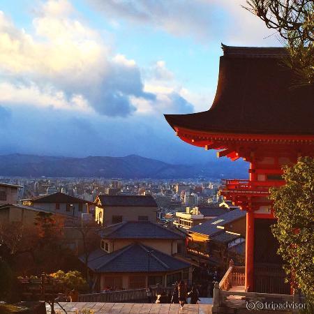 夕阳下的清水寺